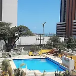 Via Venetto Feirinha